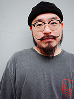 山根 達也